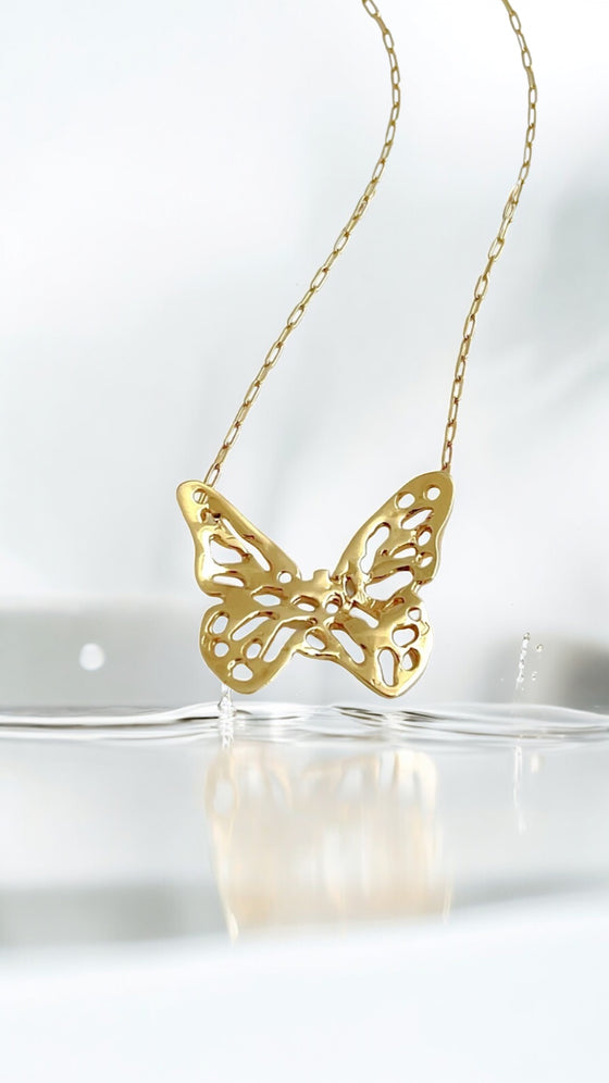 PAPILIONEM PENDANT MEDIUM GOLD